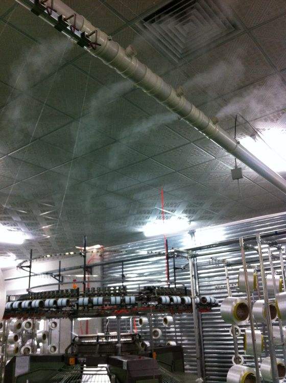 塑胶厂车间喷雾加湿效果图