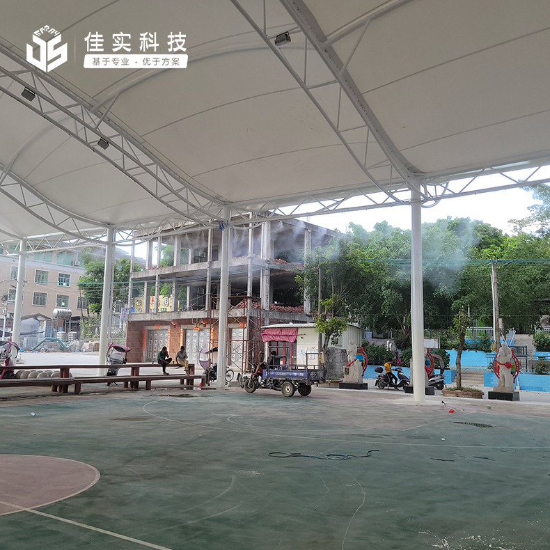 广东普宁南径镇大仕老爷殿广场喷雾降温